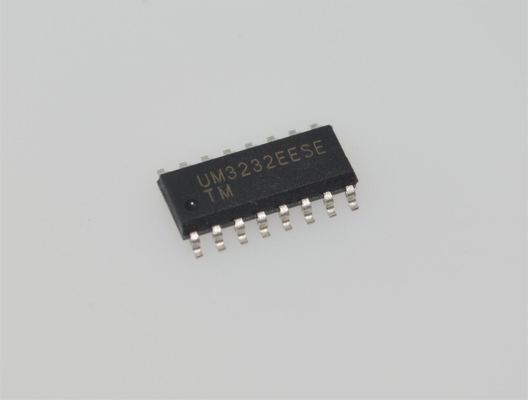 UM3232EESE 3V-5.5V RS-232 Émetteur-récepteur 1Mbps 2Tx/2Rx ±15kV ESD SOIC-16 -40°C à +85°C
