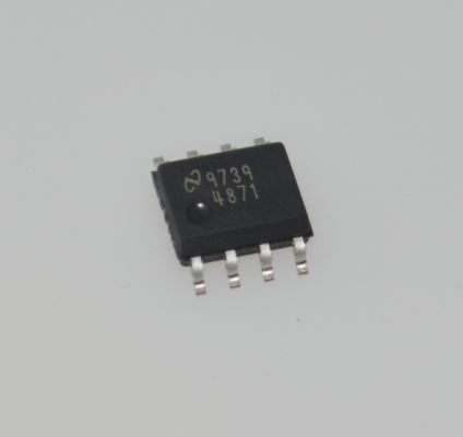 LM4871MX Amplificateur audio mono 3W avec fonctionnement basse tension 2,7V-5,5V Faible courant de repos, mode arrêt Protection thermique Immunité améliorée au bruit RF et boîtier SOIC peu encombrant