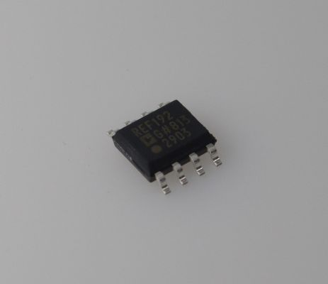 Référence de tension REF192GSZ à très faible bruit 2,5 V avec une précision initiale de ±0,1 %, une dérive de 3 ppm/°C, un courant de repos de 60 µA, une sortie de 10 mA, une plage de -40 °C à +125 °C et un boîtier SOT-23