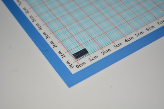 AM26C31IDR à grande vitesse 32Mbps RS-422/RS-485 Différentiel pilote 4 canaux ±15kV Protection ESD Large 3V à 5.5V Apport -40°C à +125°C Faible puissance et qualité industrielle