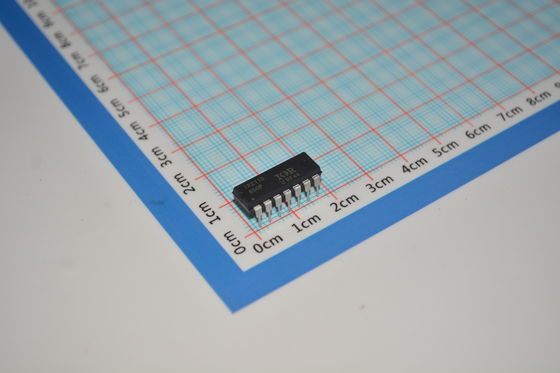 IR2110PBF High/Low Side Driver with 600V Rating 2.5A Peak Output 10V-20V Supply 120ns Switching UVLO Protection & Compact PDIP Package