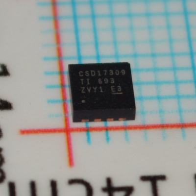 CSD17309Q3 30V NexFETTM MOSFET N-Channel avec 3,6mΩ RDS ((on) 40A Courant continu 175°C Classification ultra-faible Qg 3mm×3mm SON Paquet AEC-Q101 Qualifié et sans Pb