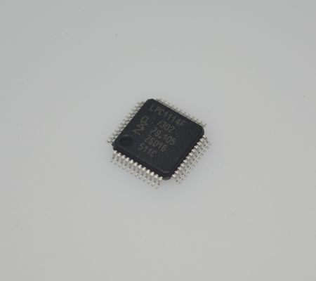 LPC1114FBD48/302 ARM Cortex-M0 MCU 32 bits 50MHz CPU 32KB Flash 8KB SRAM 12 bits ADC 42 GPIOs UART/SPI/I2C Faible puissance < 1μA Sommeil profond