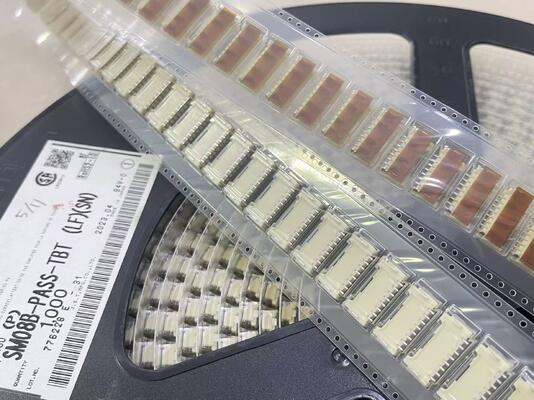SM08B-PASS-TBT Compact robuste sécurisé à haute rétention sans soudure polyvalent et fiable – idéal pour les espaces restreints exigeant des connexions PCB stables