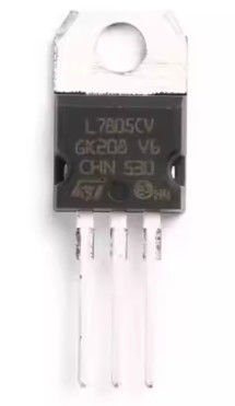 L7805CV-DG 5V 1.5A régulateur de tension linéaire protection contre la surcharge thermique court-circuit sécurisé TO-220 Package large gamme d'entrée 7V-35V, idéal pour l'alimentation électrique et le contrôle industriel