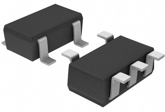 BD7411G-TR 40V 1A PNP Transistor SC-74A SOT-753 VCE basse (sat) 250mV HFE élevé de 120 à 400 °C -55 à +150 °C