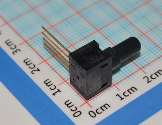 Connecteur RF 26PCFFA6G 6 GHz SMA Femelle 50Ω Impédance Plaqué Or -65°C à +165°C Indice de protection IP67