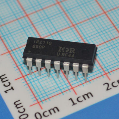 IR2110PBF Circuit intégré 600V Conducteur haute-basse 2A Courant de pointe 10V-20V Logique 500ns Rise Time Package / Case 14-DIP (0,300", 7,62mm) -40°C à +125°C