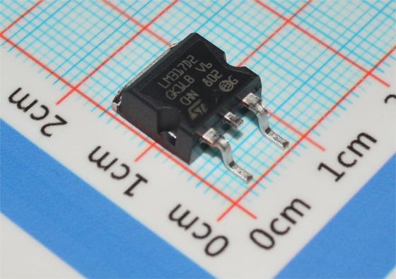 LM317D2T Régulateur ajustable 1,5 A 1,2-37 V Sortie TO-263-3 Précision ±1 % Protection thermique -40°C à +125°C