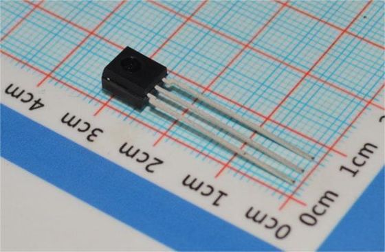 P34836 Amplificateur de puissance RF 5G NR Alimentation 3.3-5V Gain 28dB 30-6000MHz QFN-16 +105°C Fonctionnement Contrôle de polarisation intégré