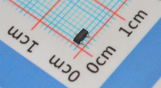 SI2333DDS-T1-GE3 20V P-Channel MOSFET 4.1A Continuous Current 0.045Ω Rds(on) 1.8V Logic-Level Drive TO-236-3 SC-59 SOT-23-3 -55°C to +150°C AEC-Q101 Qualified