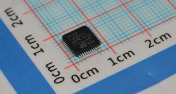 STM32F103CBT6 72MHz Cortex-M3 MCU 128KB Flash 20KB RAM 2x12 bits ADC 3xUSART USB/CAN LQFP-48 2.0-3.6V -40°C à +85°C Performance de qualité industrielle