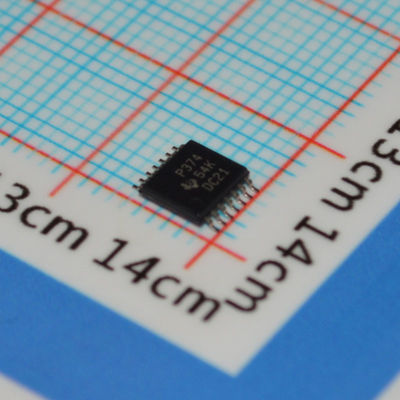 TLC374CPWR Quad CMOS Comparateur 2μs Réponse 2,7-16V Apport 1mV Décalage de sortie Push-Pull TSSOP-14 -40°C à +125°C