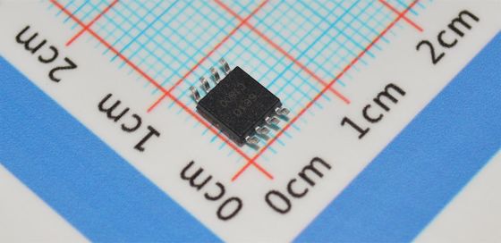 W25Q32JVSSIQ Flash SPI 32Mb 104MHz Horloge 100K Cycles d'effacement SOIC-8 2.7-3.6V -40°C à +85°C