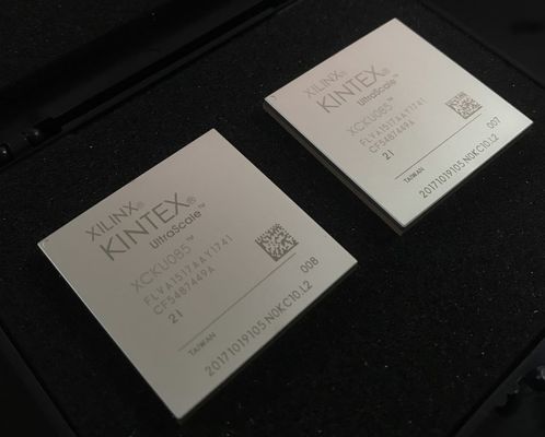 XCKU085-2FLVA1517I FPGA Kintex UltraScale avec 6,8 millions de cellules logiques, émetteurs-récepteurs 16 Gbit/s, boîtier FCBGA 1517 broches, -40°C à +100°C
