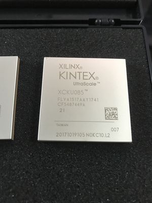 XCKU085-2FLVA1517I FPGA Kintex UltraScale avec 6,8 millions de cellules logiques, émetteurs-récepteurs 16 Gbit/s, boîtier FCBGA 1517 broches, -40°C à +100°C