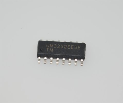 UM3232EESE 3V-5.5V RS-232 Émetteur-récepteur 1Mbps 2Tx/2Rx ±15kV ESD SOIC-16 -40°C à +85°C