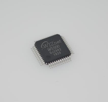 Puce TCP/IP câblée W5500 Interface SPI 10/100 Mbps Ethernet Tampon 32 Ko 3,3 V -40 °C à +85 °C