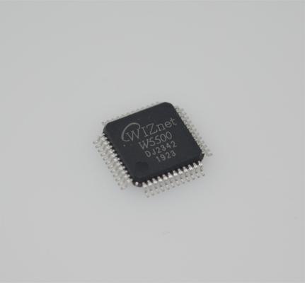 Puce TCP/IP câblée W5500 Interface SPI 10/100 Mbps Ethernet Tampon 32 Ko 3,3 V -40 °C à +85 °C