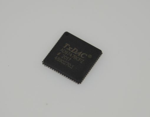 AD9747BCPZ 14-Bit 2.5 GSPS DAC à haute vitesse avec des entrées LVDS à faible puissance Excellent SFDR Réglage flexible Large bande passante et gamme de températures industrielles