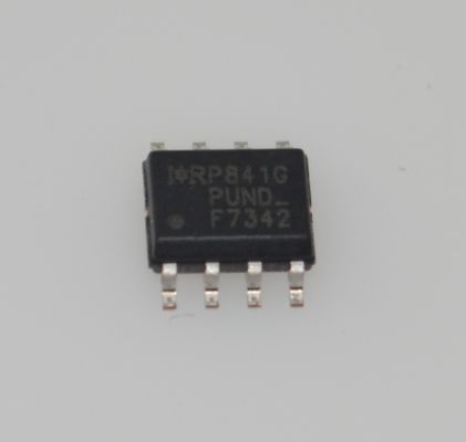 IRF7342TRPBF Paire MOSFET double 55V 6.5A avec 50mΩ RDS ((on) Commutation rapide Charge basse porte SOIC-8 Paquet ESD protégé et idéal pour la rectification CC-DC / synchrone