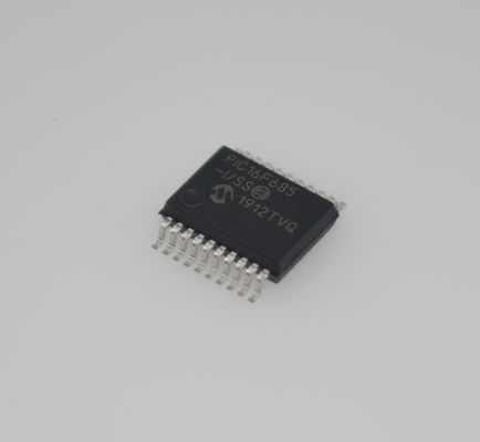 PIC16F685-I/SS 8-bit Flash MCU 20MHz Vitesse 3,5KB Mémoire 256B EEPROM 12x10-bit ADC 25 broches d'entrée/sortie large 2.0-5.5V Plage industrielle -40°C à +85°C SSOP-20 Paquet pour commande intégrée
