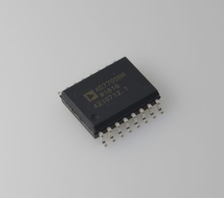 AD7705BRZ ADC 16 bits de précision, faible bruit, fonctionnement 3V/5V, filtre intégré, interface SPI, faible consommation, -40°C à +85°C, qualité industrielle
