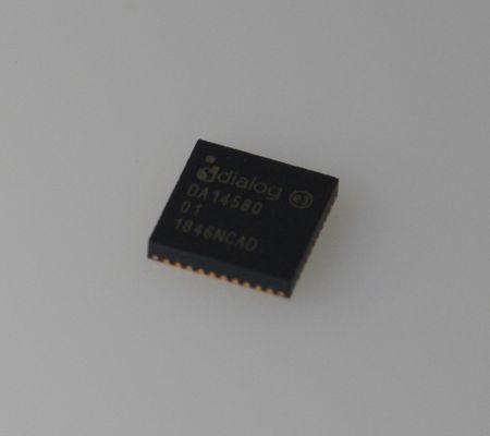 DA14580-01AT2 SoC Bluetooth 5.0 avec ultra-faible consommation électrique 2.5x2.5 mm Taille ARM Cortex-M0 Durée de vie de la batterie longue Sécurité multi-protocole et conception IoT abordable