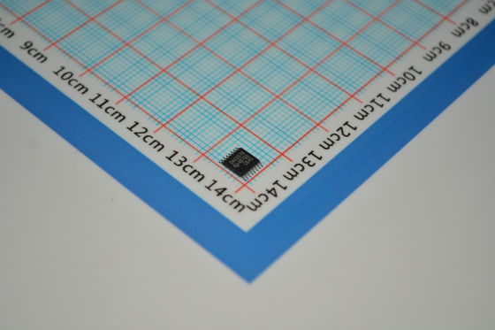 DAC5578SPWR Convertisseur Numérique-Analogique 8 canaux 10 bits avec interface I2C, faible consommation (0,5 mA), alimentation 2,7 V - 5,5 V, sortie rail-à-rail, remise à zéro à la mise sous tension et petit boîtier TSSOP