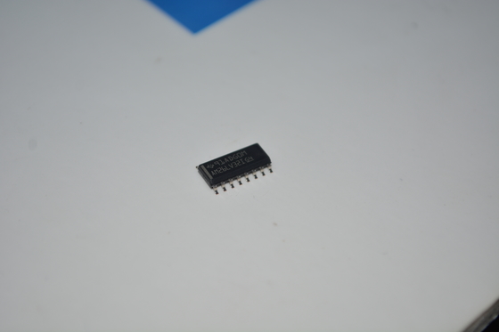 AM26LV32IDR Quad différentiel récepteur 3V à 3.6V Opération 32Mbps ±15kV ESD Fail-safe 8kV HBM Temp Industrial TTL/CMOS pour les réseaux RS-422/485