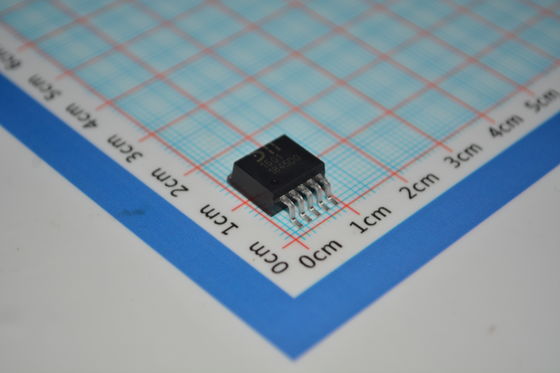 AP1501-K5G-13 Convertisseur abaisseur 5V/3A avec entrée 4.5-40V 90% d'efficacité Faible courant de repos Arrêt thermique Fréquence 500kHz and Boîtier SOT-23