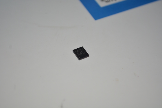 CSD17573Q5BT MOSFET NexFET™ canal N 40 V avec RDS(on) de 1,7 mΩ, courant de 75 A, température nominale de 175°C, faible Qg, boîtier SON 5 mm×6 mm, qualifié AEC-Q101 et conception sans plomb