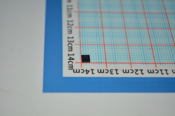 CSD25404Q3T MOSFET NexFET™ canal P de 40 V avec RDS(on) de 8,5 mΩ, courant de 50 A, température nominale de 175°C, faible Qg, boîtier SON de 3,3 mm×3,3 mm, qualifié AEC-Q101 et conception sans halogène