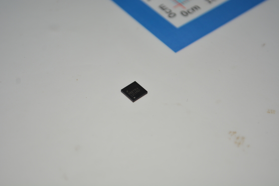 LM25119PSQ/NOPB Contrôleur Buck 4.5-42V Entrée 100V/10A Commande MOSFET 200kHz-1MHz Synchronisation de Fréquence Redressement Réglable UVLO Protection Thermique 16-WQFN, -40°C à +125°C