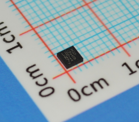 LTC3454EDD#PBF Convertisseur Buck-Boost à haut rendement 1,5 A avec entrée 2,7-5,5 V 92 % d'efficacité de pointe Contrôle I²C Faible bruit 2,5 µA Arrêt et boîtier DFN minuscule 3 mm x 3 mm