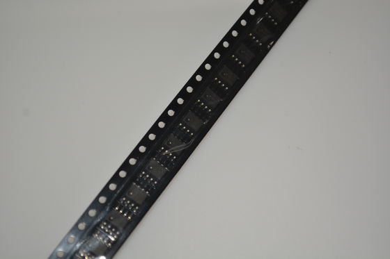 Ultra-compact HCPL-0631-500E CMR élevé 3,5 kV/μs 10 kV/μs Isolation 1mA Faible courant Température élevée 110 °C 5 kV Isolation Haute vitesse 1 MBd Large Vcc 2,7-5,5 V SOIC-8 Paquet