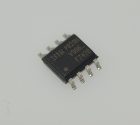 IRF7420TRPBF à canal double N+P, ±5,3A, 20V, SOIC-8, 0,045Ω Rds(on), niveau logique 1,8V, commutation rapide, haute efficacité, gestion de l'alimentation, conception peu encombrante