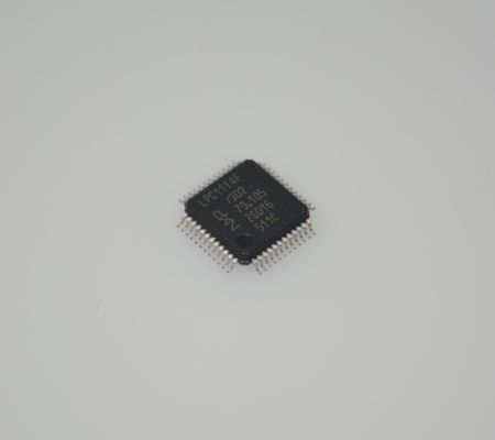 LPC1114FBD48/302 ARM Cortex-M0 MCU 32 bits 50MHz CPU 32KB Flash 8KB SRAM 12 bits ADC 42 GPIOs UART/SPI/I2C Faible puissance < 1μA Sommeil profond