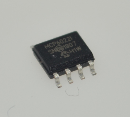 MCP6022-I/SN Double Op Amp 2.7-5.5V Grande tension 10MHz Largeur de bande 7V/μs Taux de glissement 120dB CMRR Rail-to-Rail I/O 0,9mA Faible puissance SOIC-8 Paquet de qualité industrielle