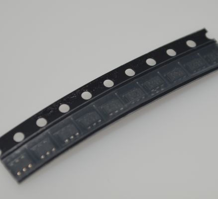 SN74LVC1G3157DBVR basse tension simple 2:1 Mux/Demux avec tolérance d'entrée/sortie 5V 3,5ns Vitesse 10μA ICC 32mA Drive Mini SOT-23-6 large portée 1,65-5,5V et haute protection ESD