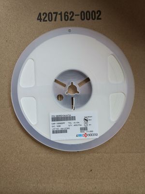 08055D105KAT2A 1µF 25V X7R Condensateur céramique 0805 10% Tolérance Haute capacité Conditionnement sur bande et bobine Qualifié AEC-Q200 pour applications automobiles