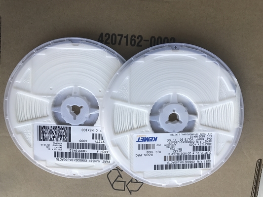 C0603C101J5GACTU 100pF 50V C0G/NP0 Condensateur céramique 0603 5% de tolérance Haute stabilité ESR ultra-faible et emballage sur bande et bobine pour circuits haute fréquence