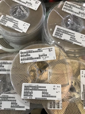 TAJA475K010RNJ 4.7μF 10V Condensateur au tantale 10% Tol 1310 Casse faible ESR Haute fiabilité AEC-Q200 Large plage de température qualifiée pour les applications automobiles et industrielles