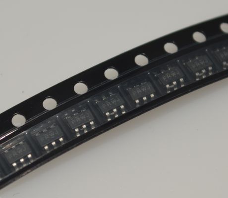 ACT4088US-T Entrée 4.5-40V Sortie continue 2.5A Efficacité 93% Fréquence 300kHz Faible IQ 30μA Protections intégrées Qualifié AEC-Q100 Boîtier TSSOP à amélioration thermique