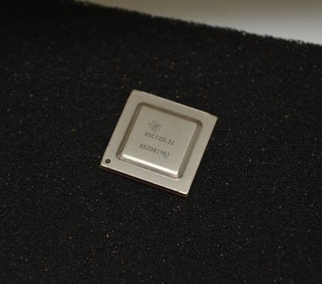 ADC12DL3200ACF RF-Sampling ADC 12-Bit Resolution Dual 3.2GSPS Channels 6.4GBaud Rate JESD204B Interface Multi-Band Operation Ultra-Low Power Wide Analog Bandwidth Integrated Digital Down-Conversion