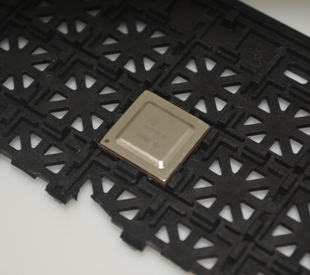 ADC12DL3200ACF RF-Sampling ADC 12-Bit Resolution Dual 3.2GSPS Channels 6.4GBaud Rate JESD204B Interface Multi-Band Operation Ultra-Low Power Wide Analog Bandwidth Integrated Digital Down-Conversion