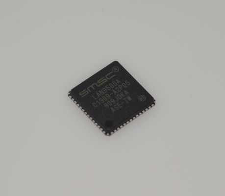 LAN9500A-ABZJ Contrôleur Ethernet avancé USB 2.0 à 10/100 avec haute vitesse 480 Mbps Intégré MAC / PHY et EEPROM Ultra-faible puissance Température industrielle ESD robuste et QFN compact à 36 broches pour les conceptions intégrées