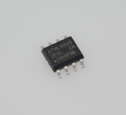 AT24C256C-SSHL-T 256Kb EEPROM I2C avec 1.7V-5.5V Voltage 1MHz Vitesse 64 Bytes Page Hardware Protect, >1M Cycles Récupération de 100 ans Température industrielle et SOIC vert