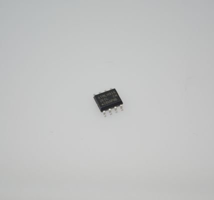 AT24C256C-SSHL-T 256Kb EEPROM I2C avec 1.7V-5.5V Voltage 1MHz Vitesse 64 Bytes Page Hardware Protect, >1M Cycles Récupération de 100 ans Température industrielle et SOIC vert