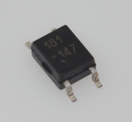 HCPL-181-000E 1MBd Optocoupleur à grande vitesse avec 50kV/μs CMR 3,75mm Creage 5000Vrms Isolement de -40°C à +105°C 0,5mA Faible si UL/CUL/BSI Certifié SOIC-8 Package